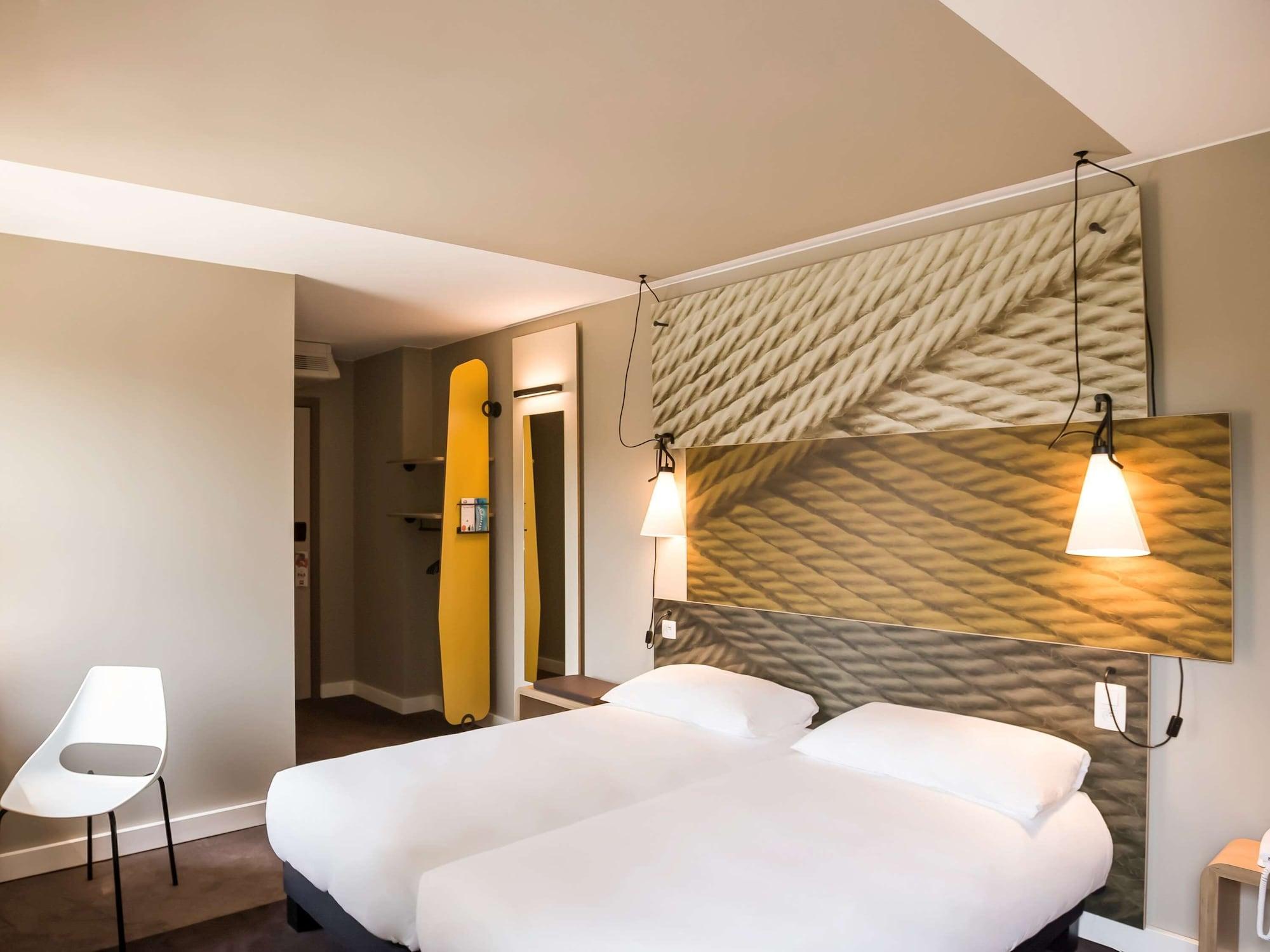 Ibis Wavre Brussels East Hotel Bagian luar foto