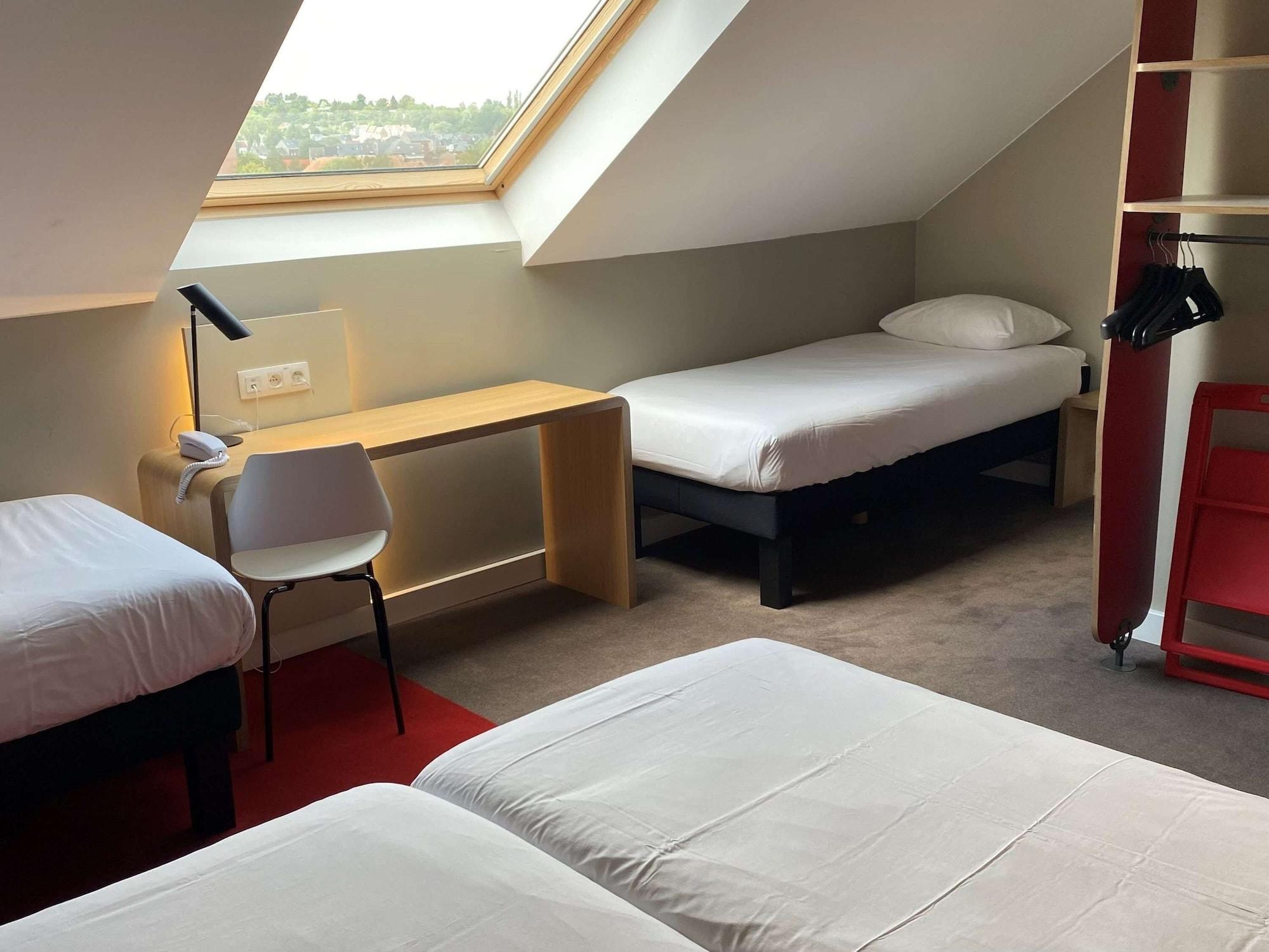 Ibis Wavre Brussels East Hotel Bagian luar foto