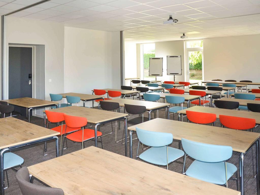 Ibis Wavre Brussels East Hotel Bagian luar foto