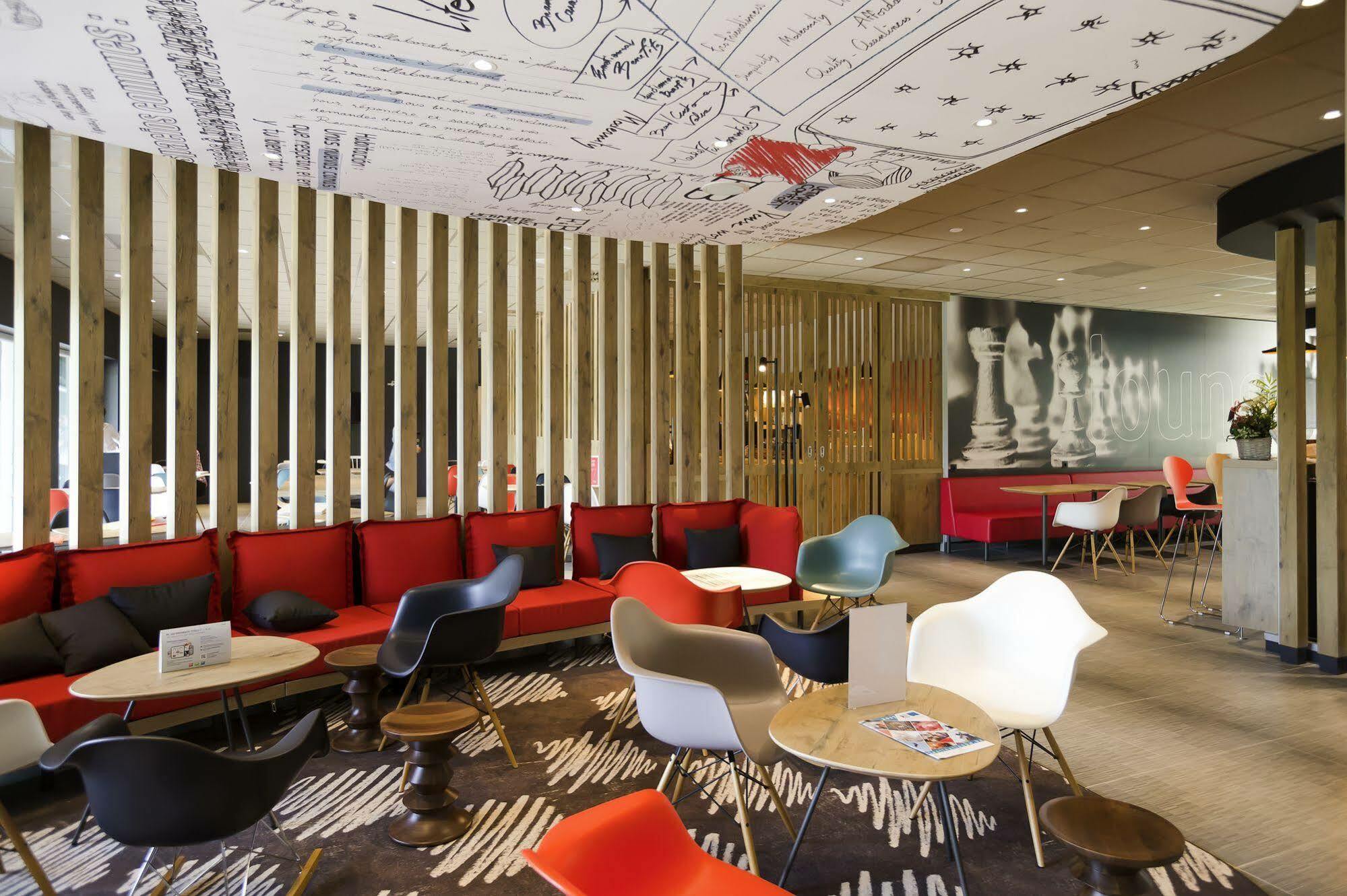 Ibis Wavre Brussels East Hotel Bagian luar foto